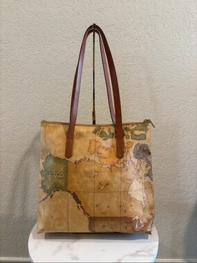 Alviero Martini Vintage Map-Print Tote Bag in Tan and Brown